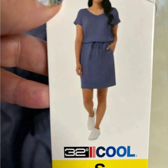 32 Degrees Cool Soft Lux Dress Short Sleeve Ruched Waist Size Small Blue New NWT - Picture 7 of 7